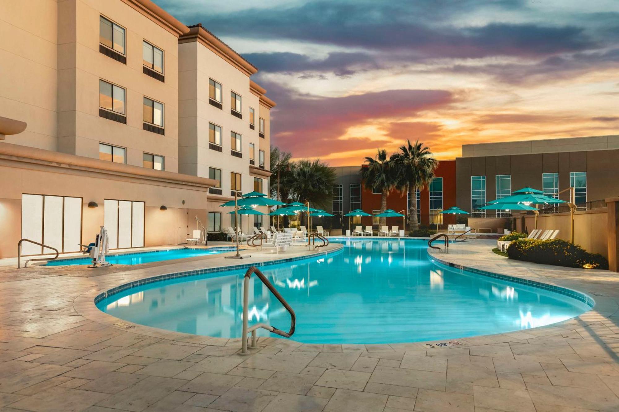 Doubletree By Hilton Phoenix-Gilbert Luaran gambar